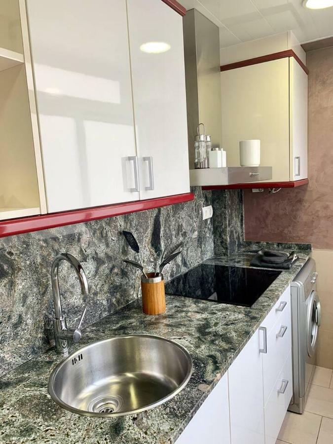 Formentor Beach Primera Linea De Playa Apartment ซาลอว์ ภายนอก รูปภาพ