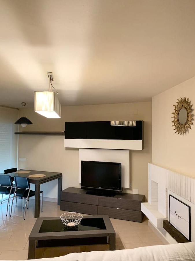 Formentor Beach Primera Linea De Playa Apartment ซาลอว์ ภายนอก รูปภาพ